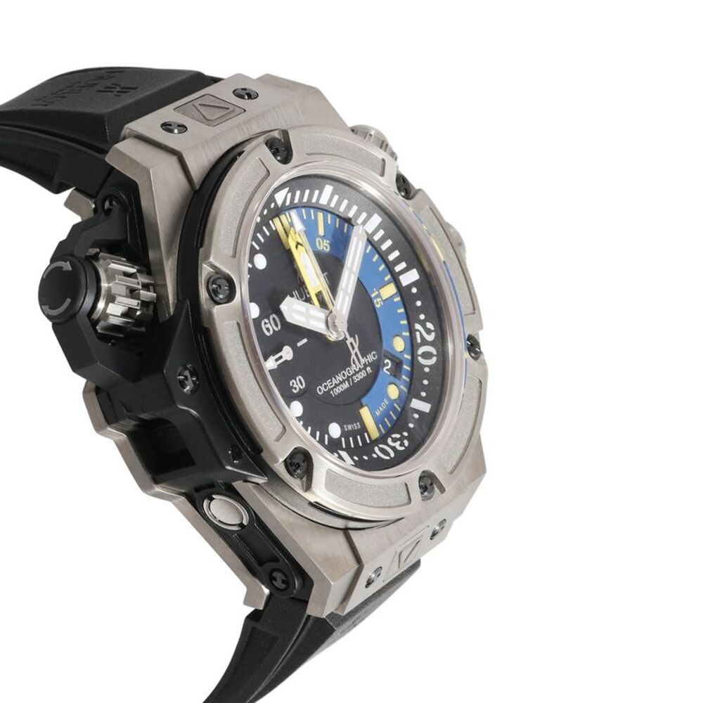 Hublot King Power Oceanographic 732.QX.1140.RX Men's Watch in Carbon Fiber - Picture 3 of 5